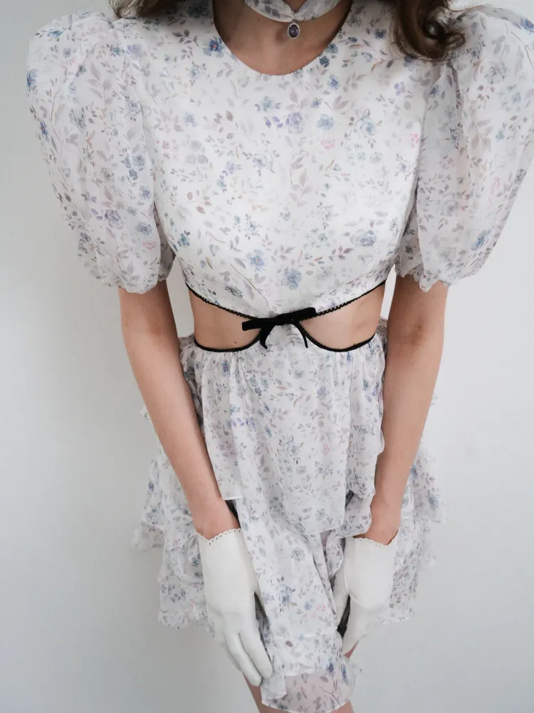 Кайли мини (Kylie mini), платье мини из молочного шифона с цветочным принтом