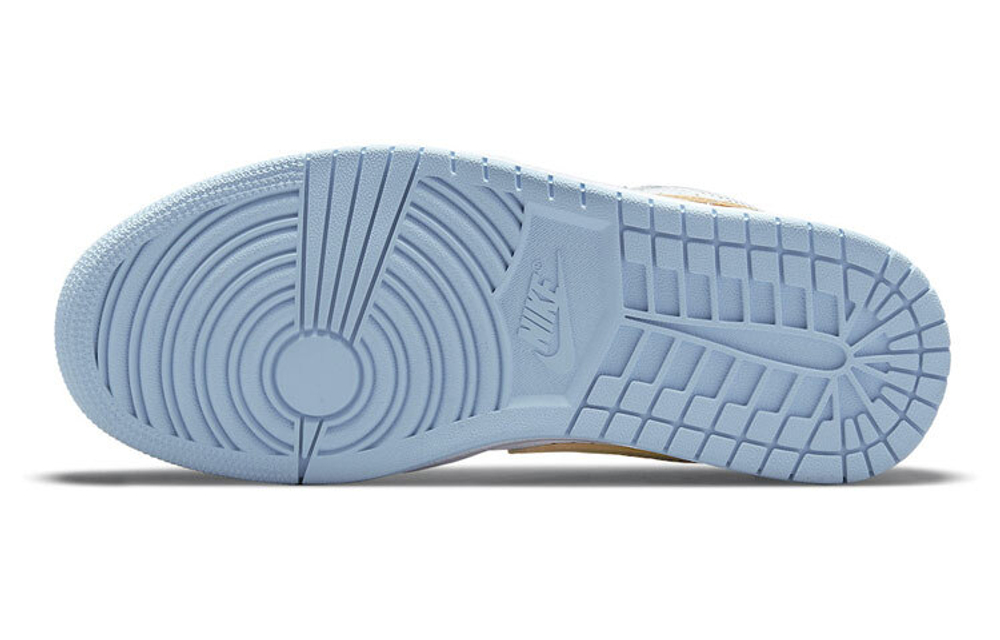 Кроссовки Jordan Air Jordan 1 Low Se "White Sesame" (Женская размерная сетка)