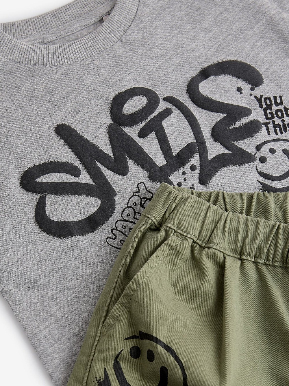 Футболка и брюки карго в комплекте для мальчика Next B92-822, Серый, Хаки