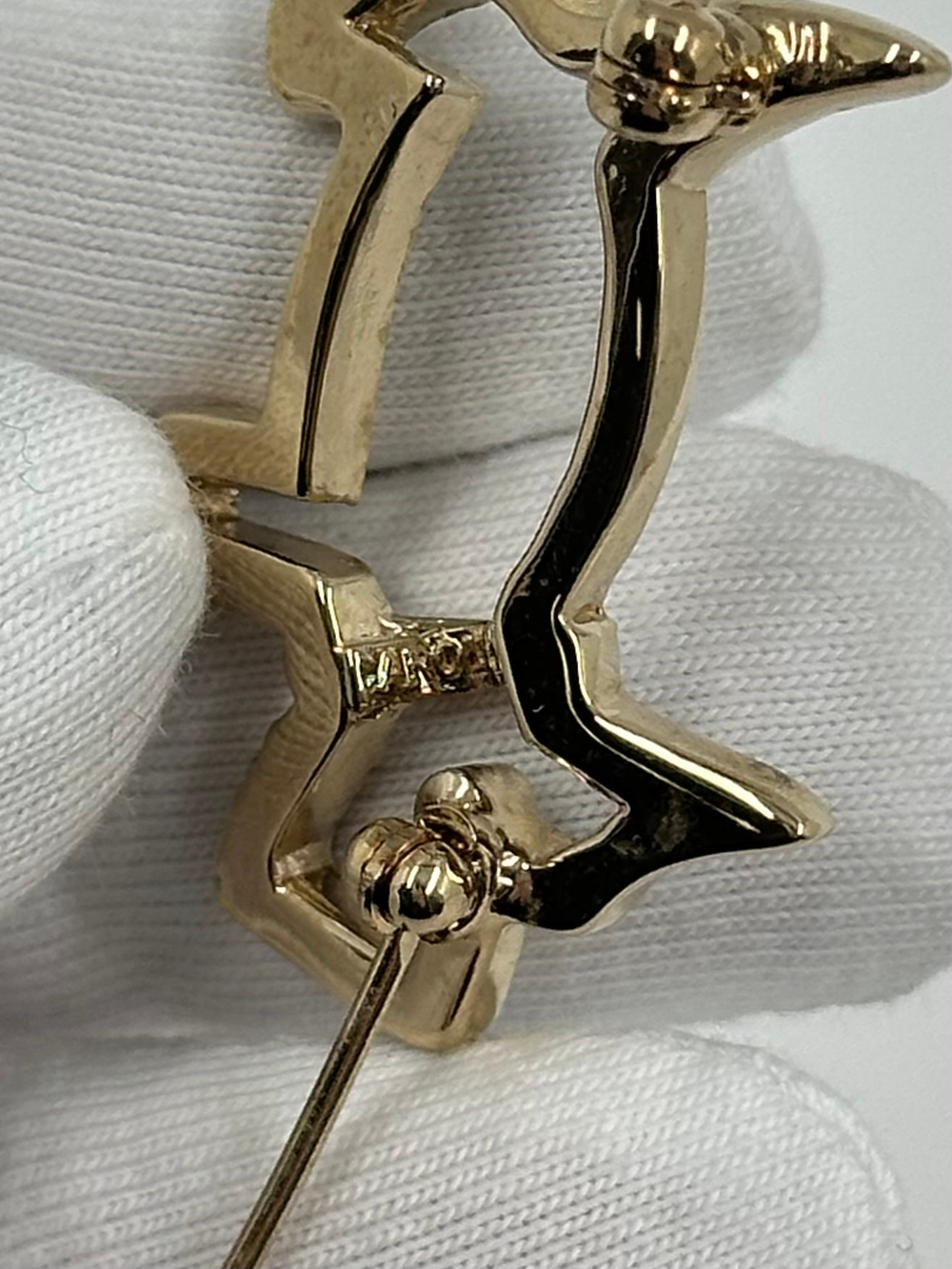 Брошь Собака Carolee