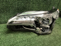 Битая Фара левая Toyota Fortuner 2 (2015-2020) LED