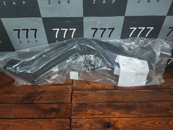 Накладка крыла заднего левого Renault Duster Новая Оригинал 788A33613R