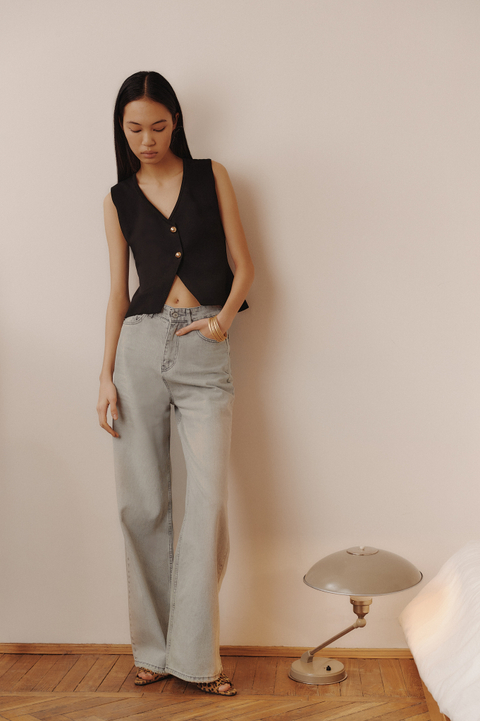 Жилет из трикотажа