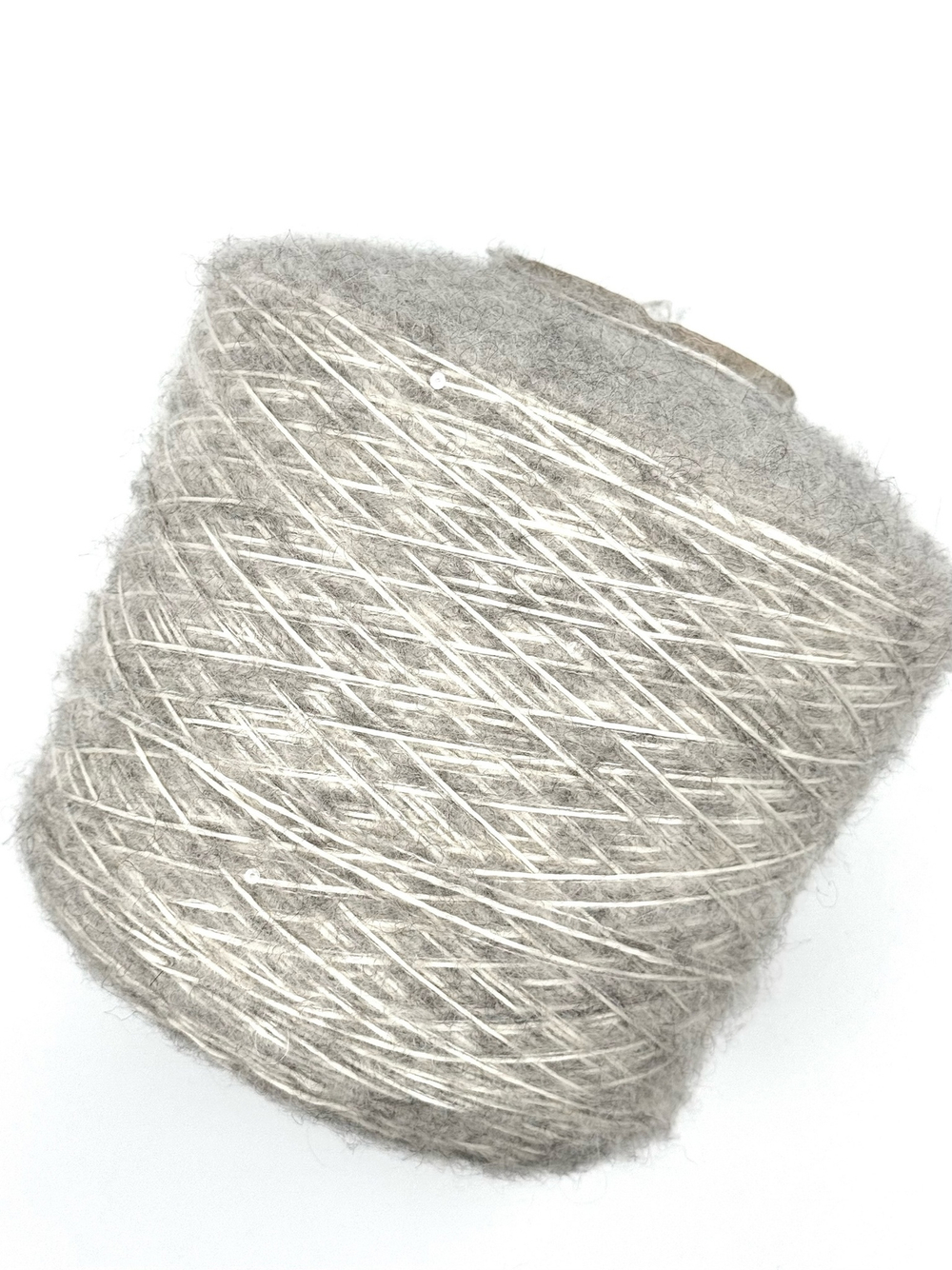 G&G FILATI, Super Soft, 30% супер кид мохер, 30% альпака экстрафайн, 20% шелк, 15% меринос, 5% па(эластан), пайетки, 200 м в 100 гр