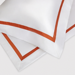 Постельное белье 2 спальное евро Сlaire&Caroll Nuage белое с оранжевым кантом