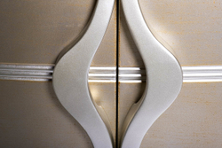 Комод округлый с дверцами 91x41x157см Garda Decor цвет шампань