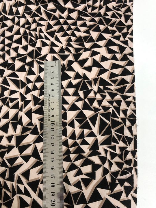 Плательная принт, геометрия беж/черный BAVARIA D33
