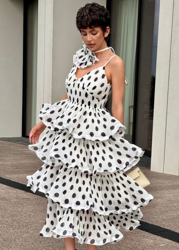 Платье гофре в горох с цветком