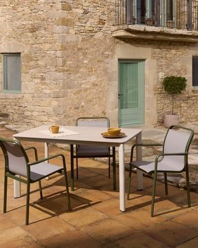 Уличный стул Luri из алюминия зеленого цвета и бежевого текстиля