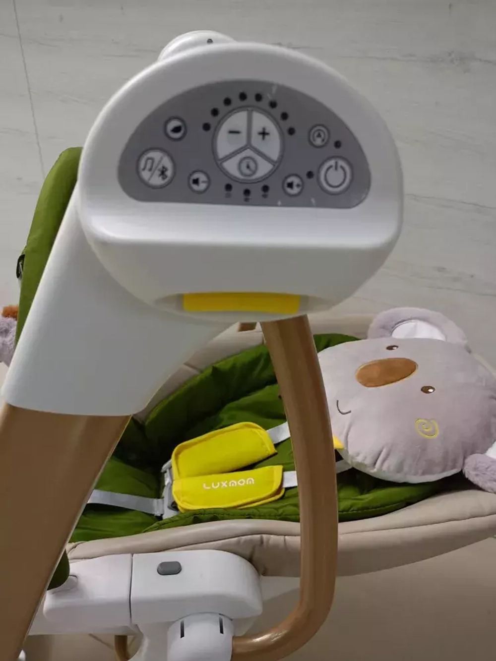 Стульчик для кормления Luxmom L3 3в1 (электро-качели,шезлонг,стульчик)