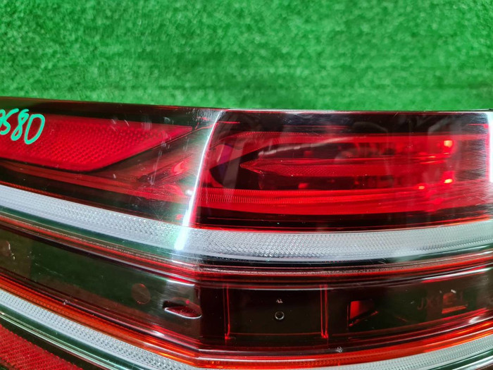 Фонарь левый внешний Genesis GV80 (2020-2023)