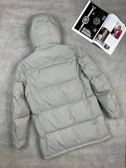 Пуховик Kiton