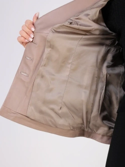 Кожаная куртка демисезонная блейзер