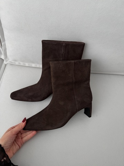 Ботильоны из натуральной замши