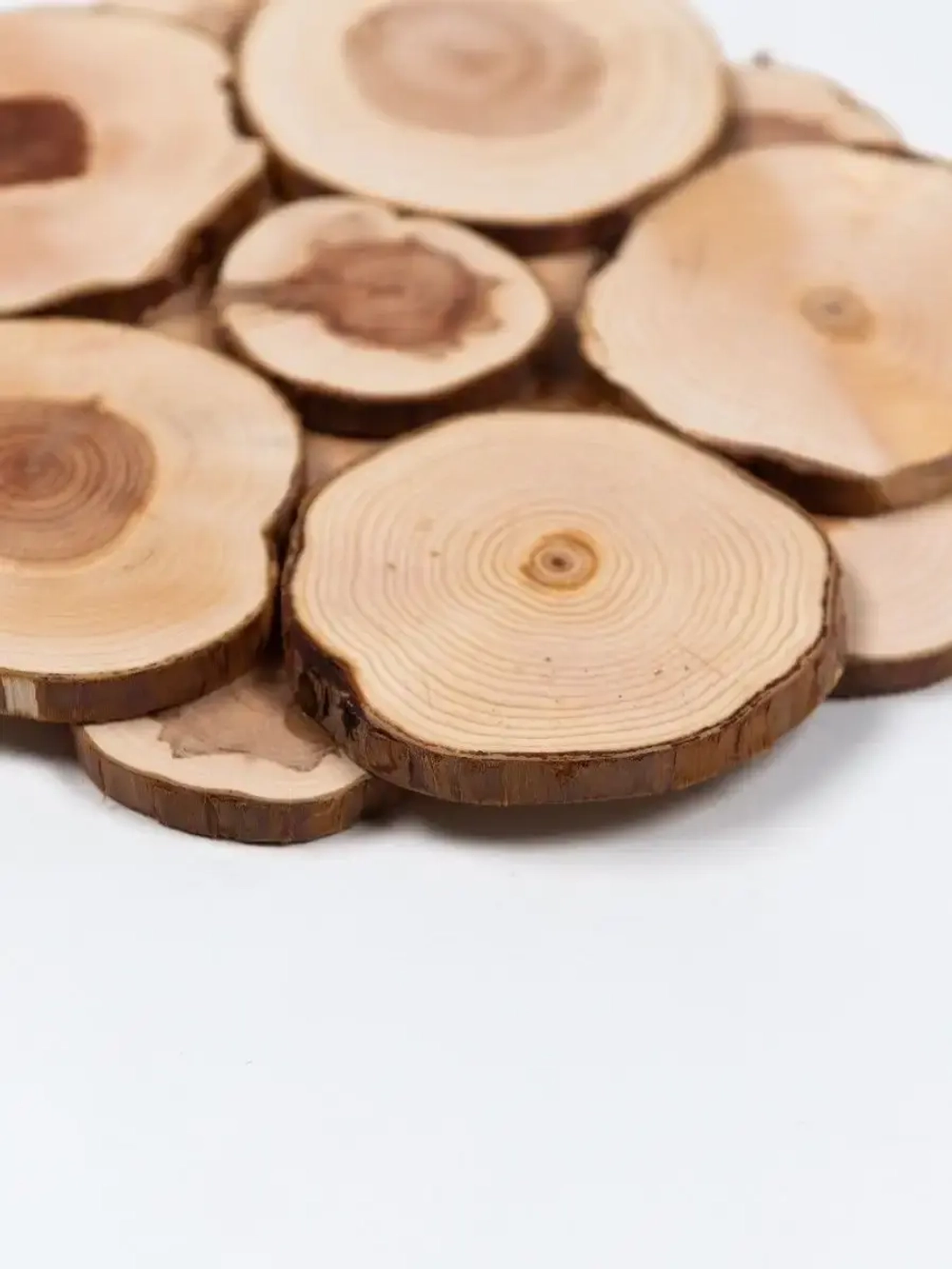 Деревянная подставка под горячее