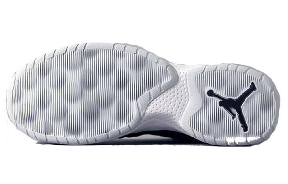 Кроссовки Jordan B. Fly
