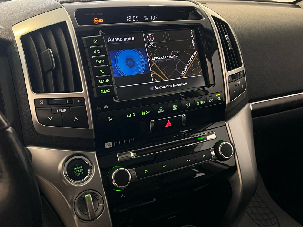 Toyota Land Cruiser, 2014 год