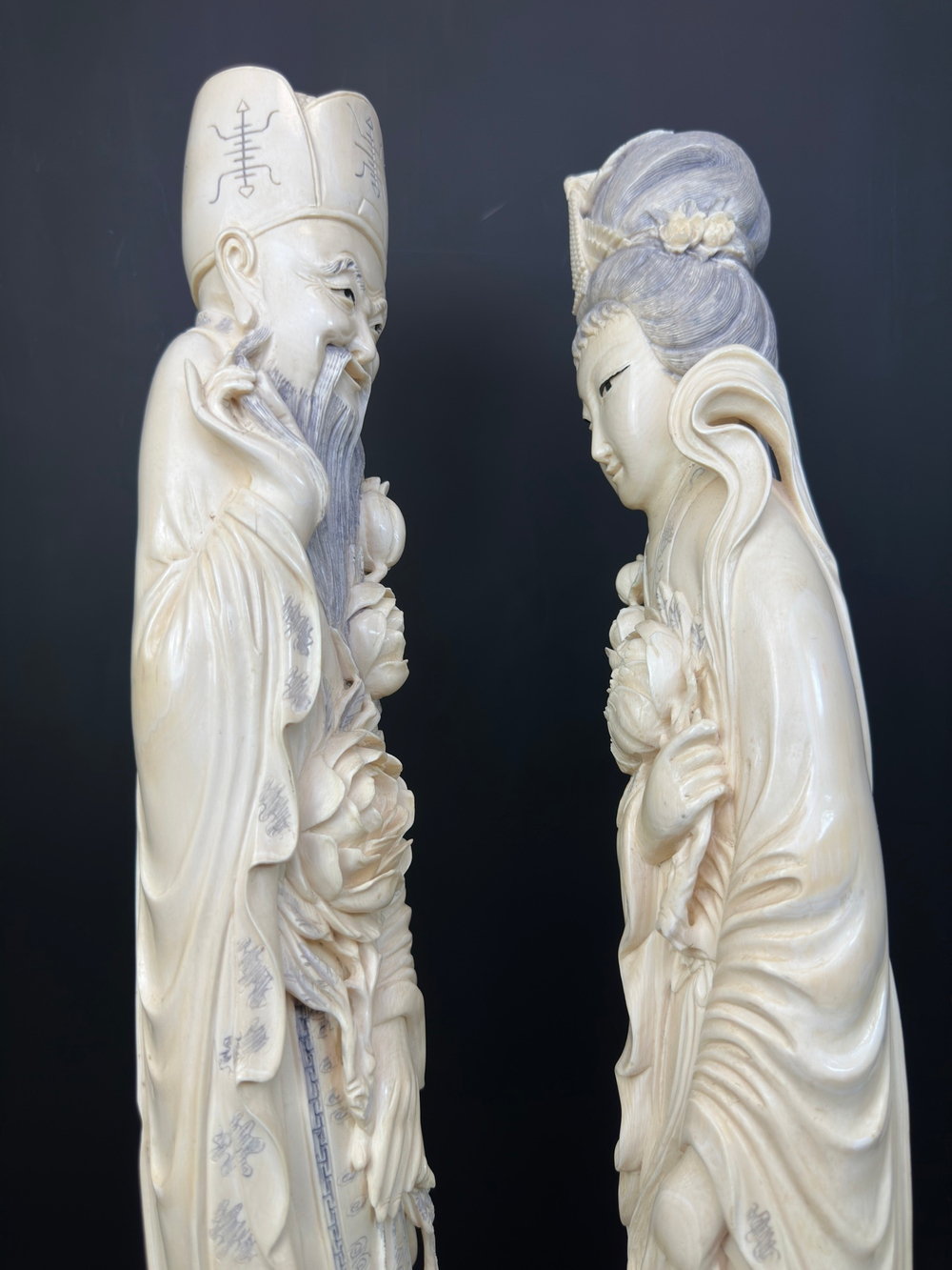 Величественная скульптурная группа «Императорская чета»