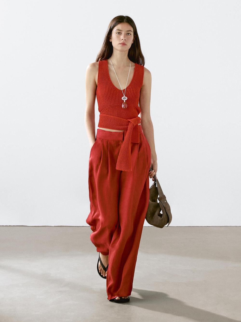 Massimo Dutti Струящиеся брюки с защипами, оранжевый