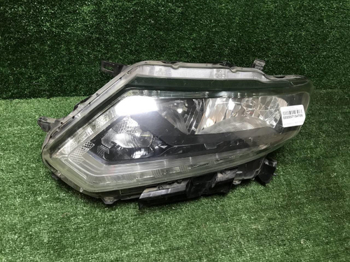 Битая Фара левая Nissan X-Trail t32 13-19 галоген