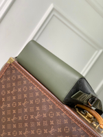 Louis Vuitton Courrier Messenger