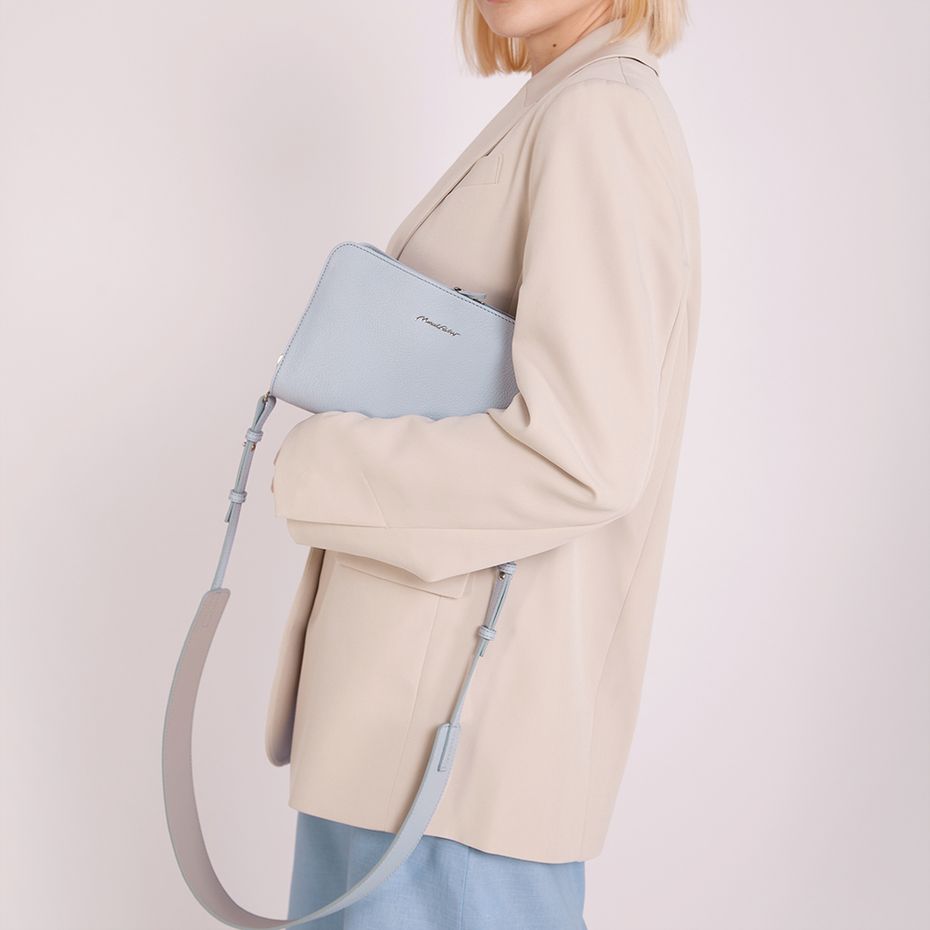 Женская сумка Emilie Easy из натуральной кожи козы, голубого цвета