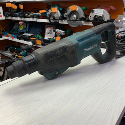 Cетевой перфоратор Makita HR2641