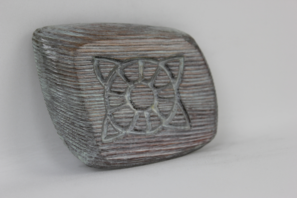 Деревянный сувенир "Хакасский след"