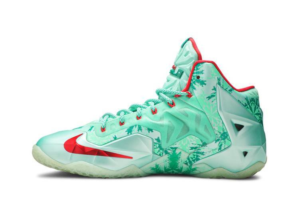 Кроссовки Nike Lebron 11 Christmas