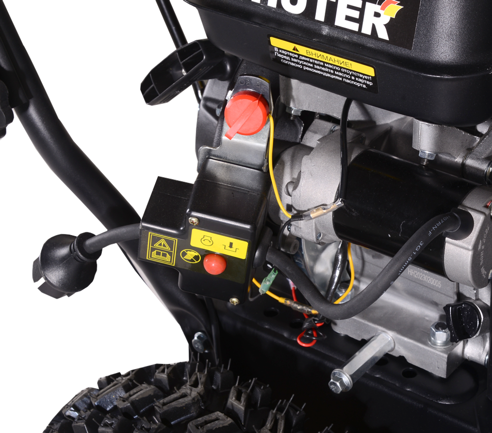 Снегоуборщик бензиновый Huter SGC 4100L