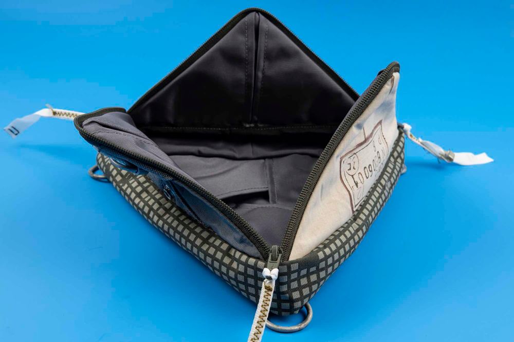 Сумка поясная Stratopacks TB0005