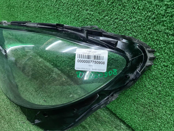 Стекло фары левое Mercedes E W213 (2016-2021)