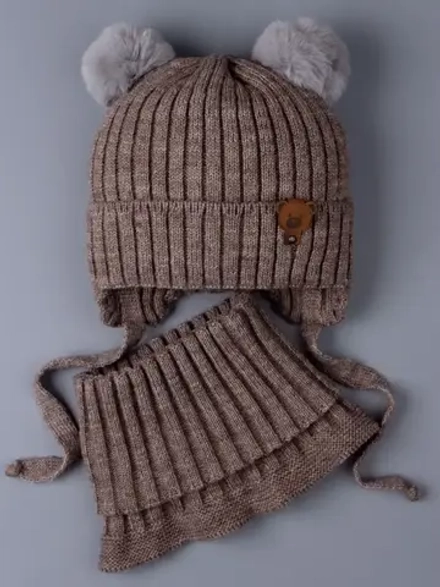 Шапка детская зимняя вязаная и снуд