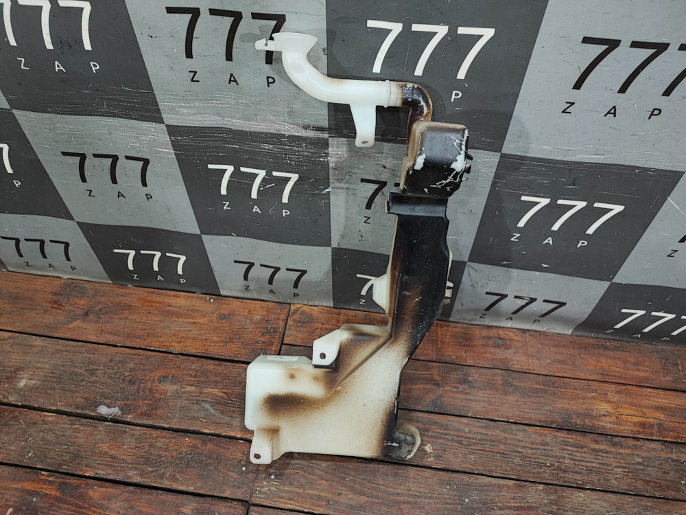 Бачок омывателя Haval M6 2 21-нв Б/У Оригинал 5207500XKZ36A