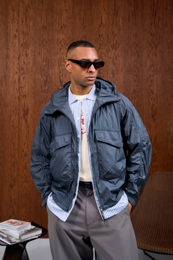 Куртка Nothomme Blue Monte Short-Sleeved Hooded Work Jacket With Curved Blades "Round Mirror Blue"w