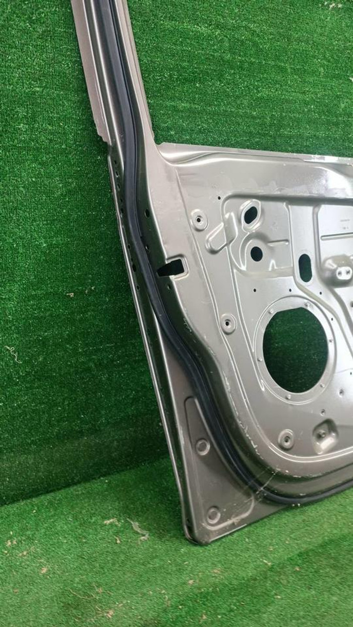 Дверь передняя левая VW Golf Plus (2005-2014)