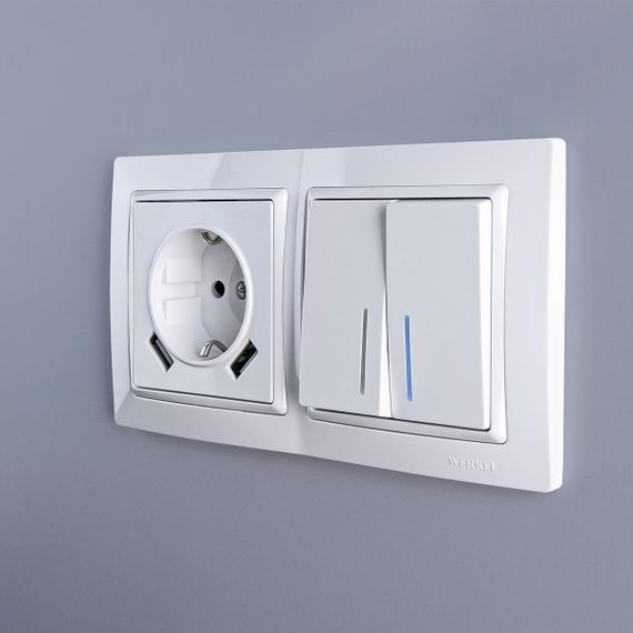 Выключатель Werkel двухклавишный проходной с подсветкой белый W1122101 4690389155222