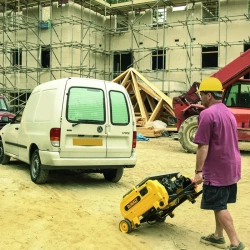 Комбинированная торцовочная-распиловочная пила DeWALT D27107, D27107-QS