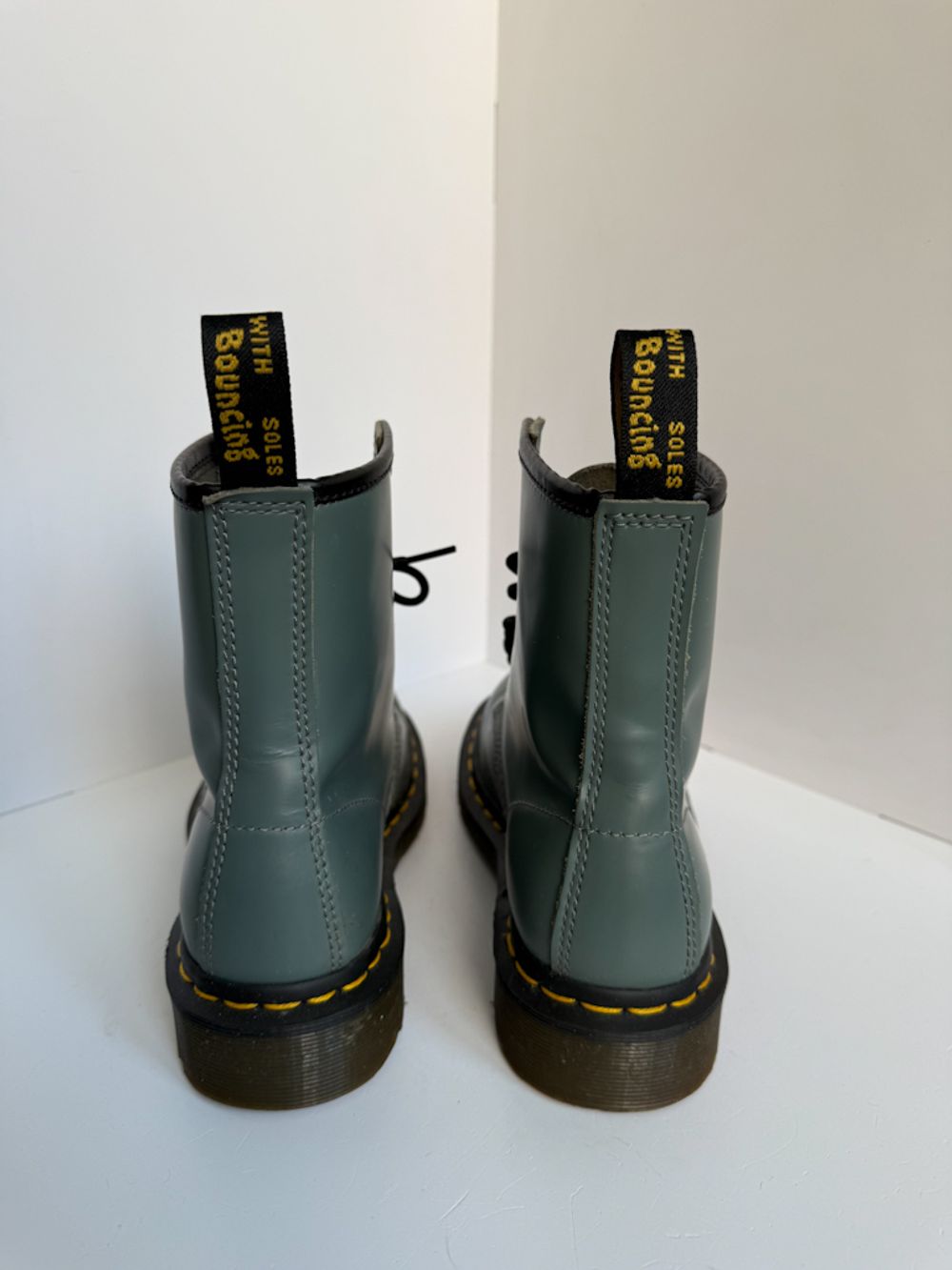 Новые ботинки кожаные Dr.Martens, 36