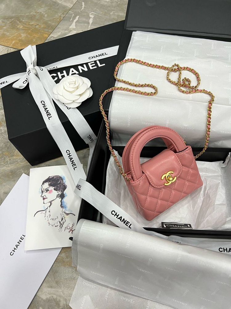 Сумка CHANEL 19 см