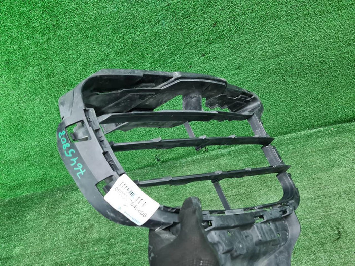 Решетка перед. бампера Porsche Cayenne 958 (14-18)