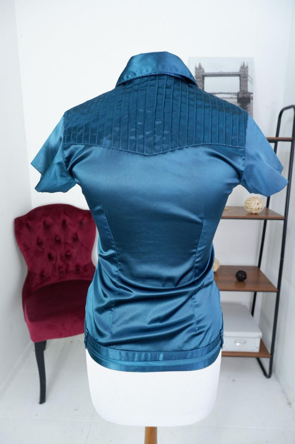 Блузка REVIEW цвета морской волны 44 размер