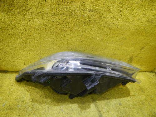 Битая Фара правая Opel Insignia (2008-2013) Галоген