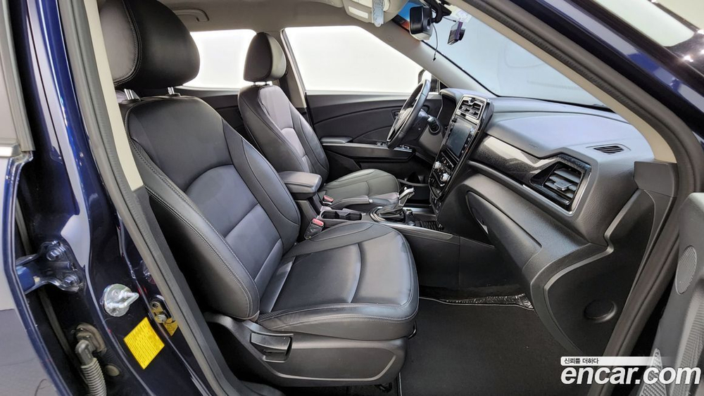 KG Mobility (Ssangyong) Very New Tivoli Дизель 1.6 2WD (03.2020)