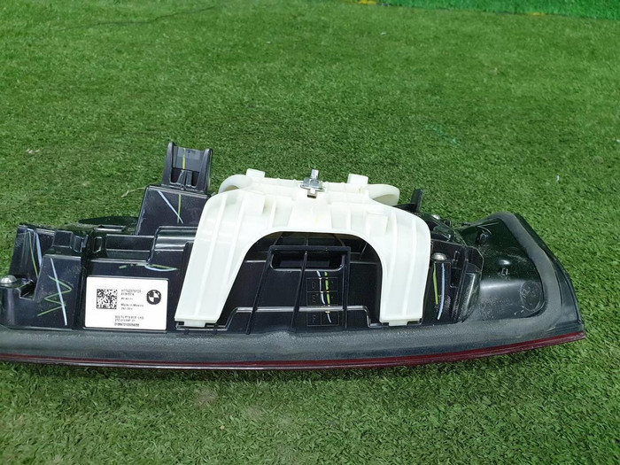 Фонарь левый внутренний BMW X4 G02 (2018-н.в.)