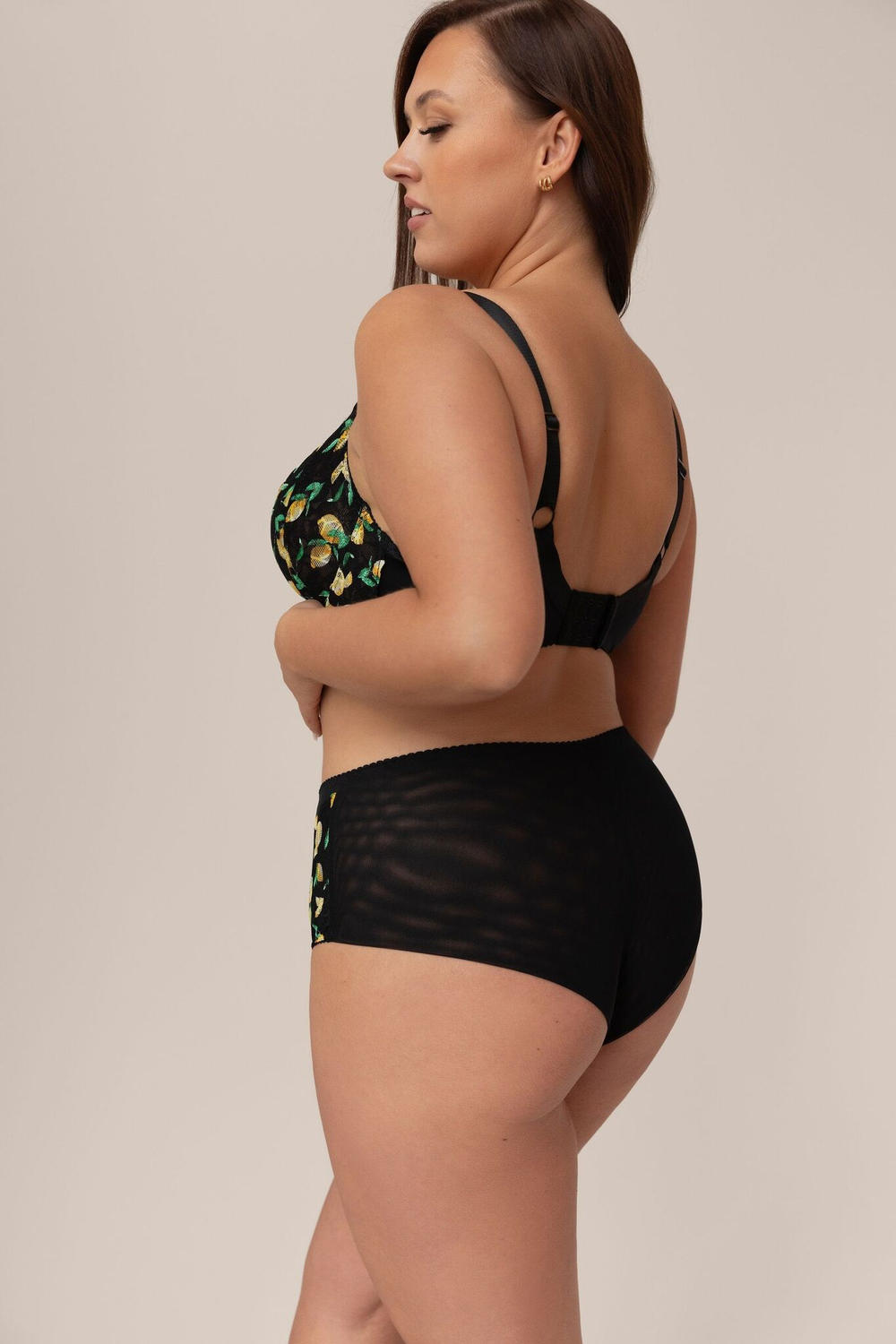 Трусики-бразилиана с принтом в виде лимончиков (Размер: XXL) (Цвет: черный)