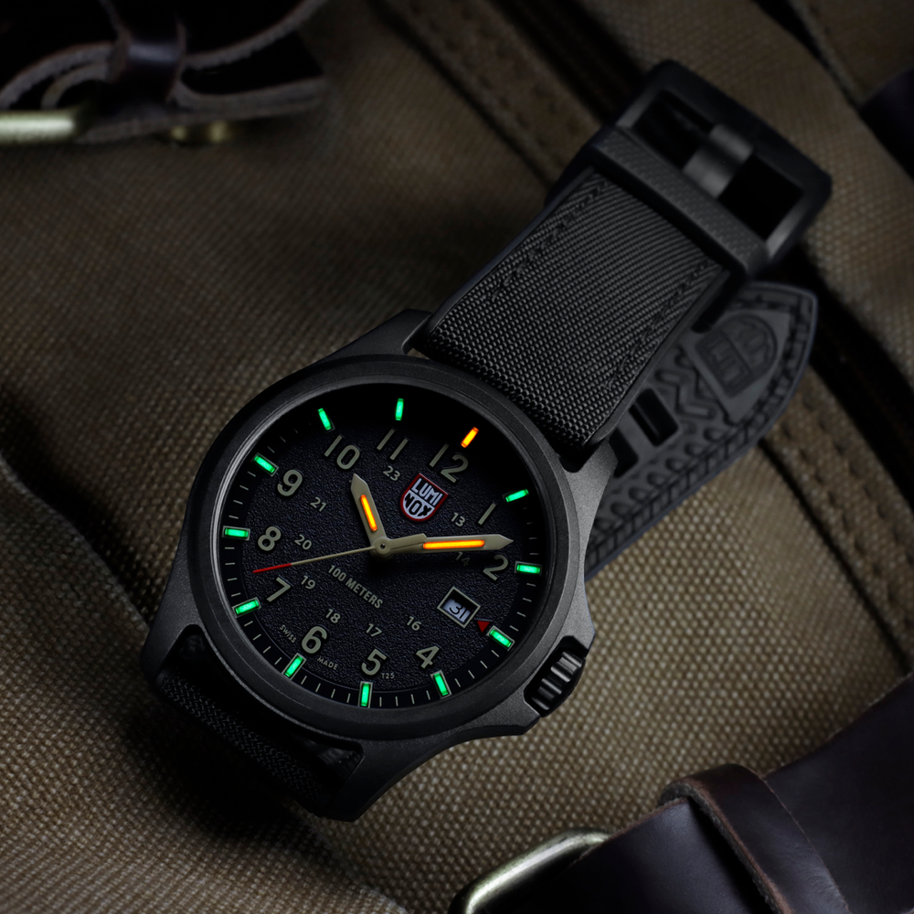 Luminox Atacama Field XL.1970.SET