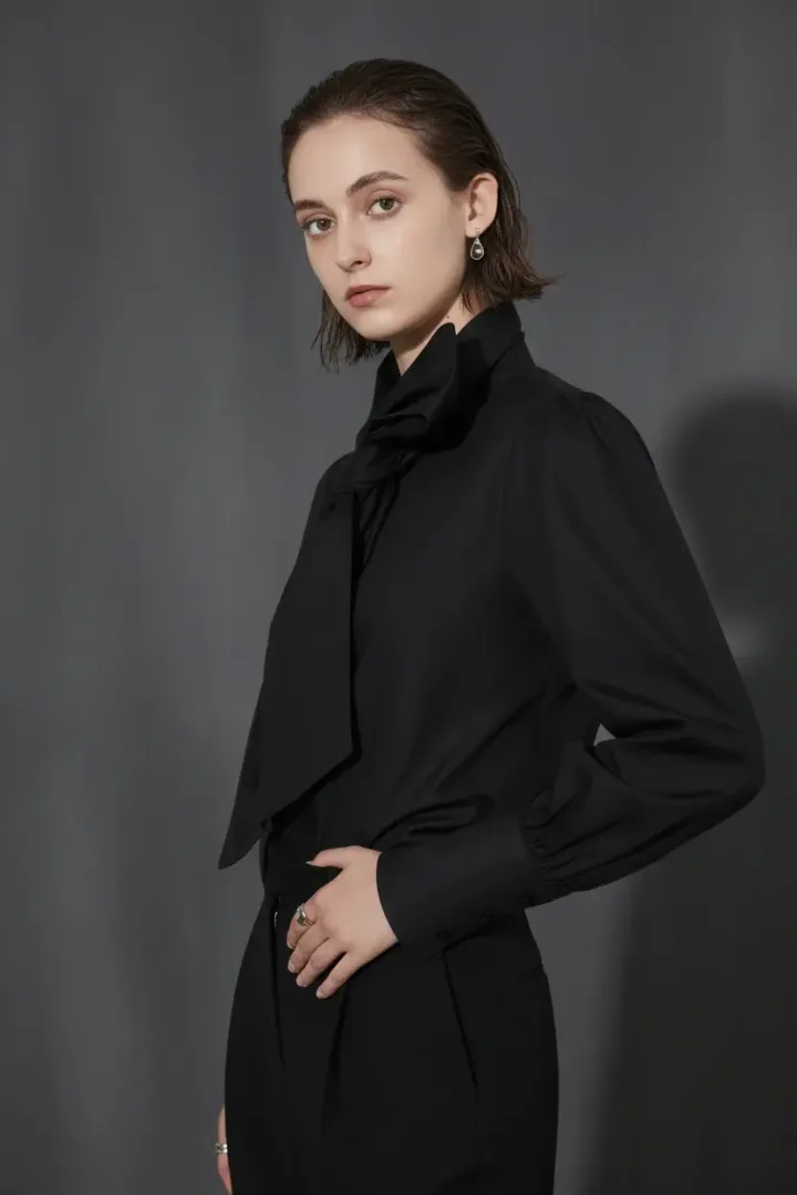 Рубашка с объемным бантом «NOVA»