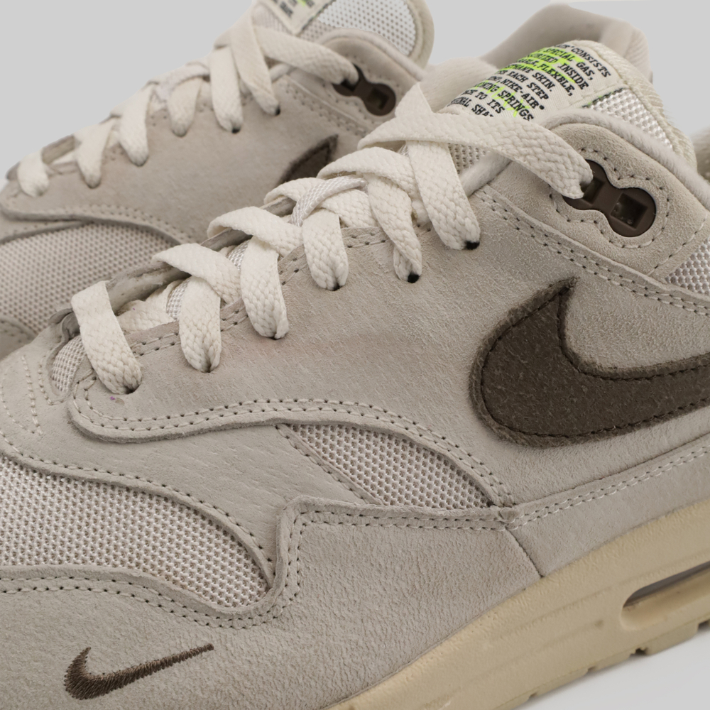 Air max q hotsell
