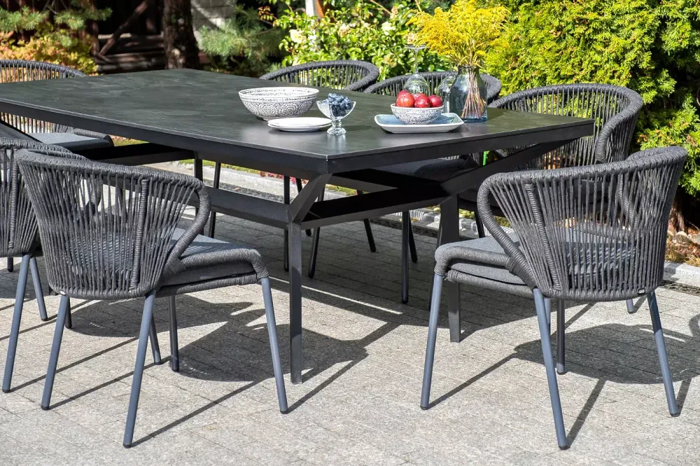 "Милан" стул плетеный из роупа, каркас алюминий темно-серый (RAL7024) муар, роуп темно-серый круглый, ткань темно-серая 027